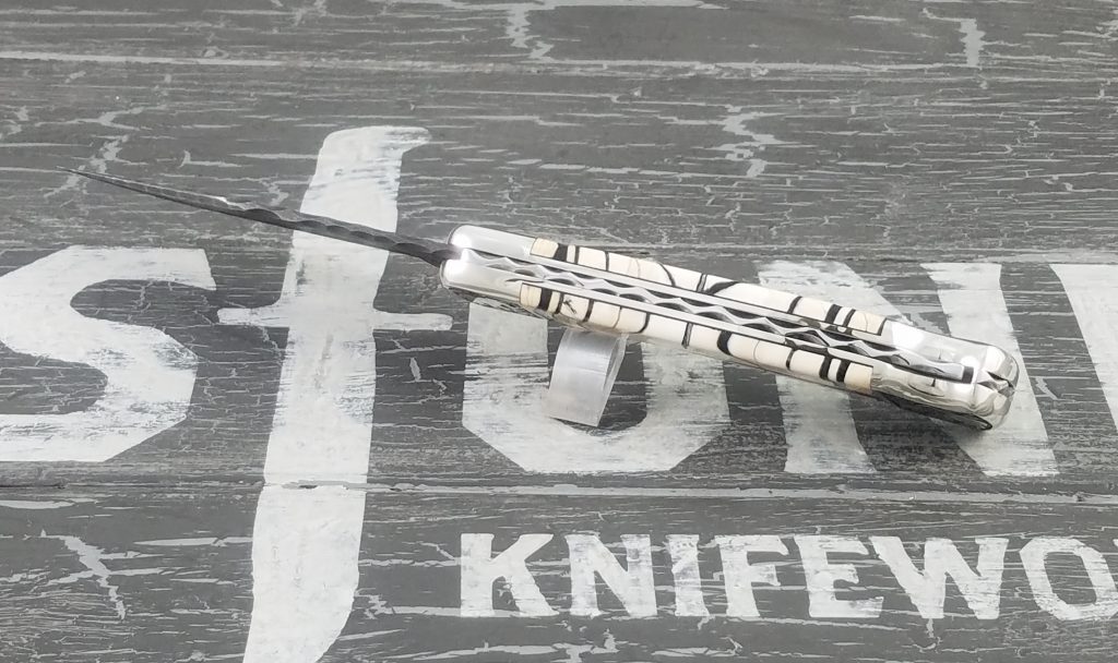 Customized Buck Knife 110 Mammoth End cut Mammoth Engraving Stone