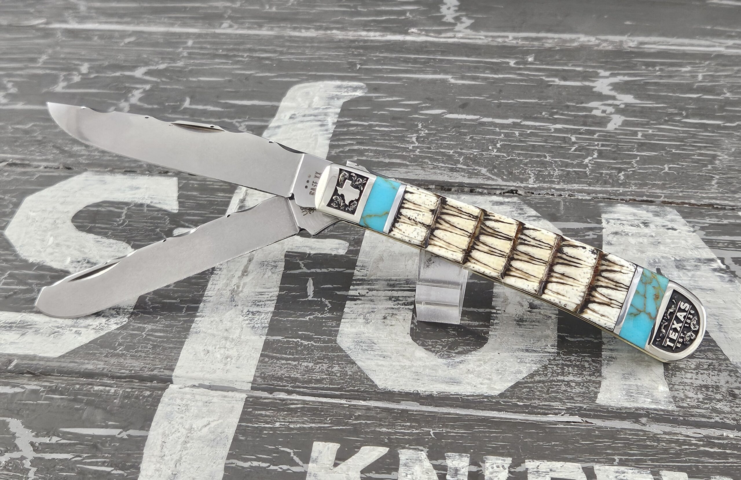 Customized Trapper Texas Edition Turquoise Armadillo Rib