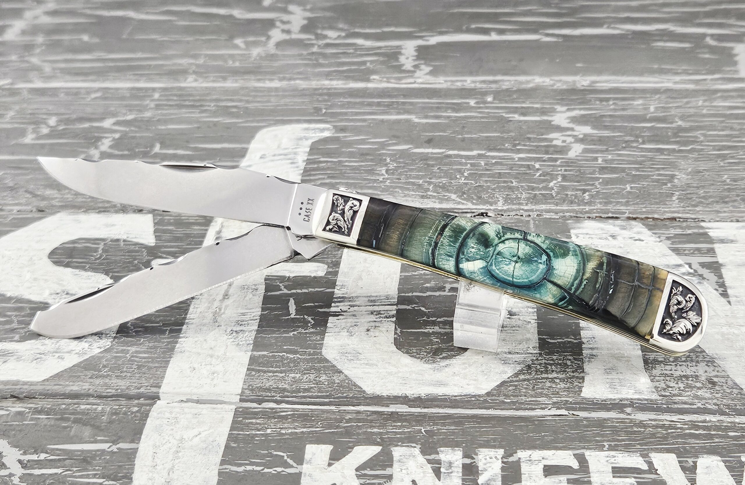 Customized Trapper Texas Edition Turquoise Woolly Mammoth End Cut
