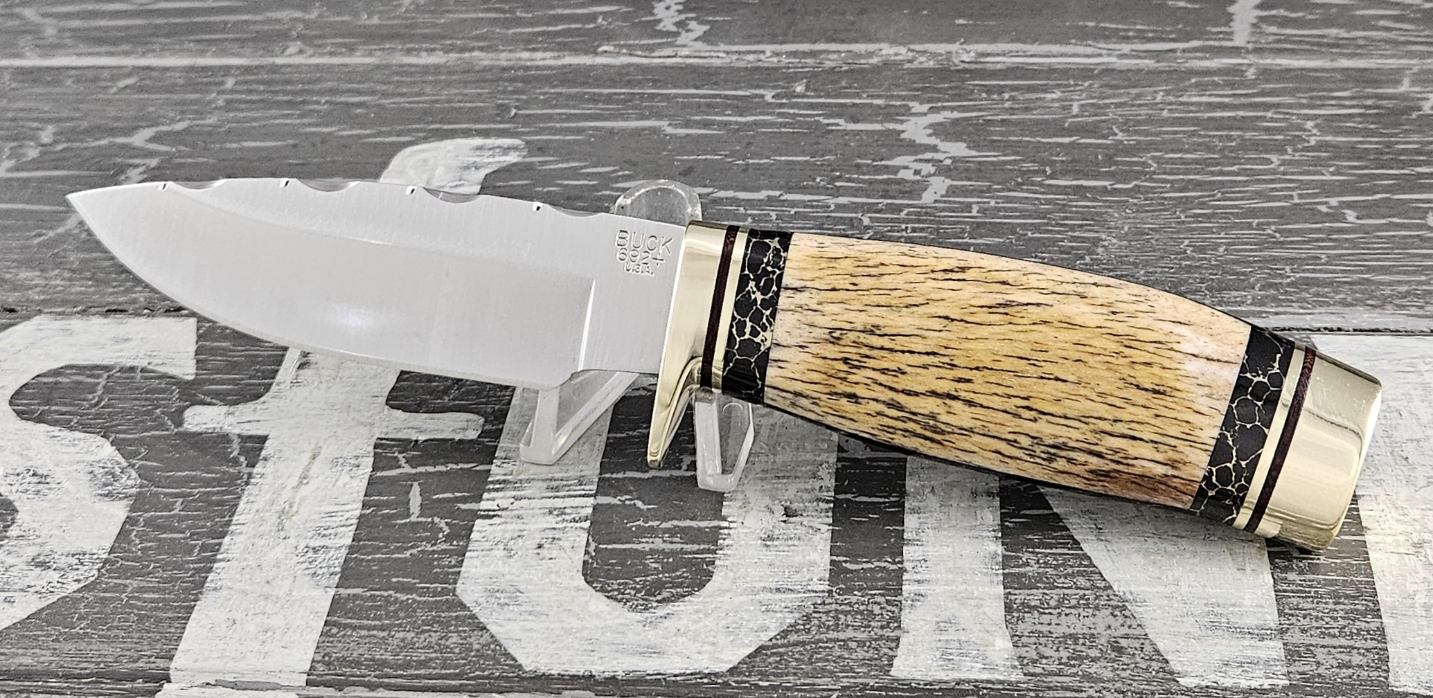 Customized Buck Knife 692 Vanguard